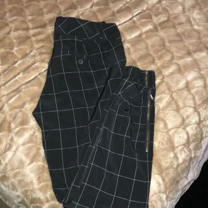 Black cropped dress pants from the limited.